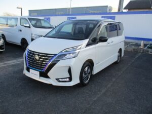 NISSAN SERENA E POWER 2021