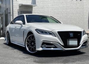 2018 TOYOTA CROWN RS