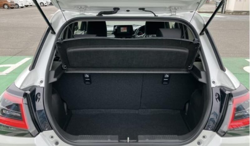 Suzuki Swift 1.2 Hybrid 2024 full