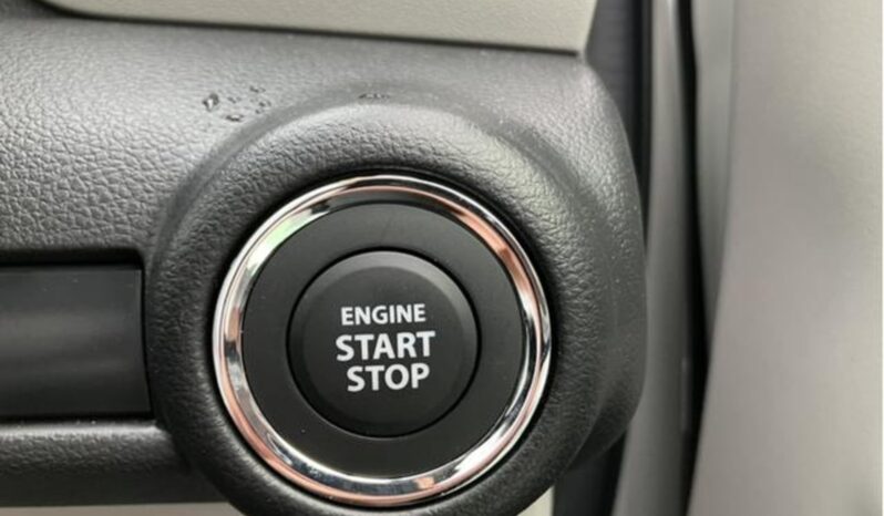 Suzuki Swift 1.2 Hybrid 2024 full